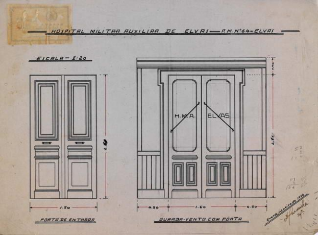 Zwei Türen mit Maßen und Text auf einem Papier, wahrscheinlich repräsentieren sie Krankenhaus-Türen.