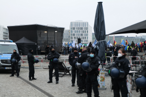 POL-WES: Dinslaken - Eine Person bei Streit beim Fuballspiel verletzt