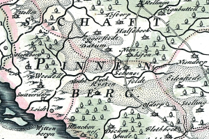 Detailiertes altes Stadtplan von Painen, Deutschland, mit Straßen, Gebäuden und Sehenswürdigkeiten sowie begleitendem Text über Bevölkerung, Straßen und bemerkenswerte Merkmale.