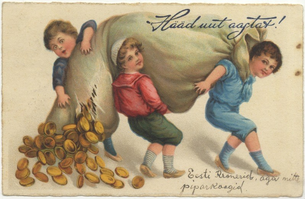 Alte Postkarte mit drei Kindern, die eine Tasche mit Goldmünzen halten, vor einem Haufen Münzen mit Text auf der Postkarte.