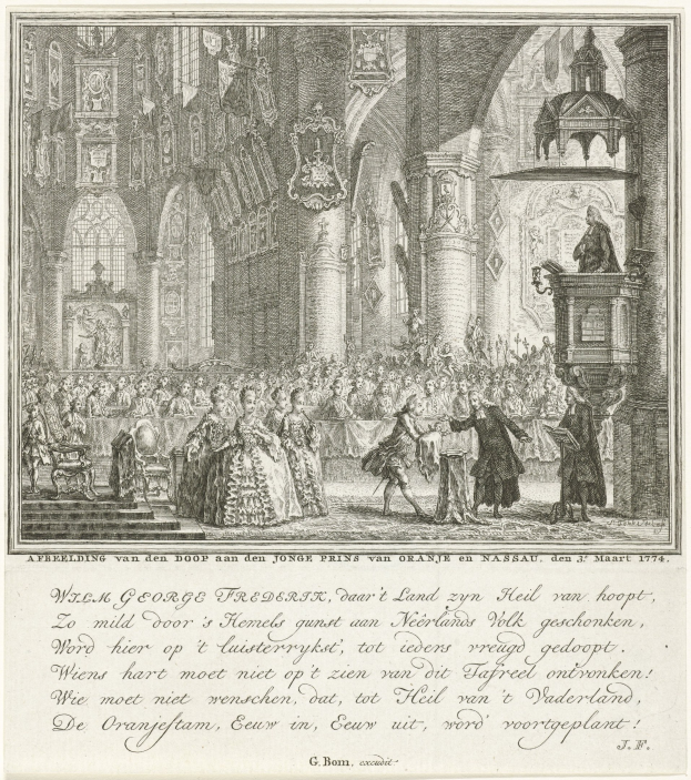 Einschnitte einer Hochzeitszeremonie in einer Kircheninnenansicht mit Anwesenden, einer sitzenden Person, einer Statue, Architekturkolonnen, Fenstern und Deckenbeleuchtung, mit Text unten.