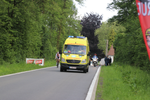 POL-LIP: Bad Salzuflen-Schötmar. Radfahrer erleidet bei Sturz schwere Verletzungen.